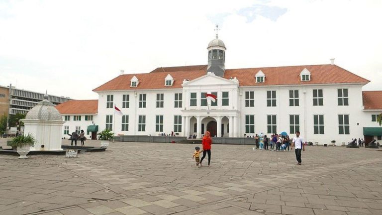 Tips Menjelajahi Kota Tua Jakarta Di Akhir Pekan Menyingkap Jejak Sejarah Dan Pesona Klasik Di Jantung Ibu Kota